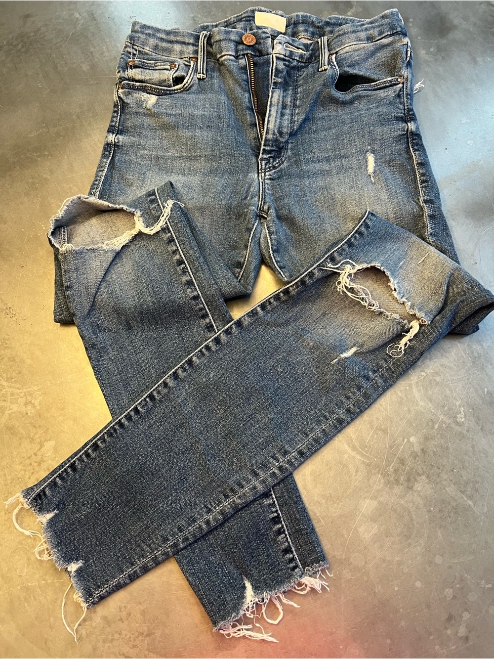 MOTHER Distressed Dark Blue Cropped Ankle Jeans